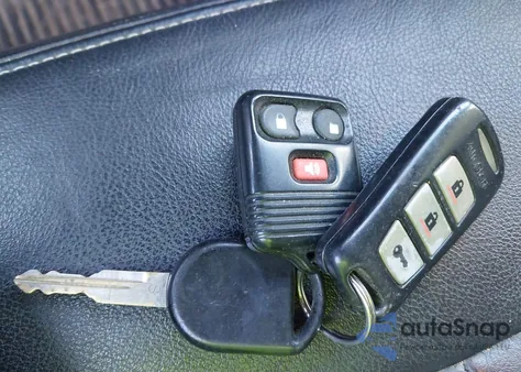 2006 Ford F-150 Fx4/Lariat/Xl/Xlt from USA, damaged, VIN 1FTPX14516NA06780